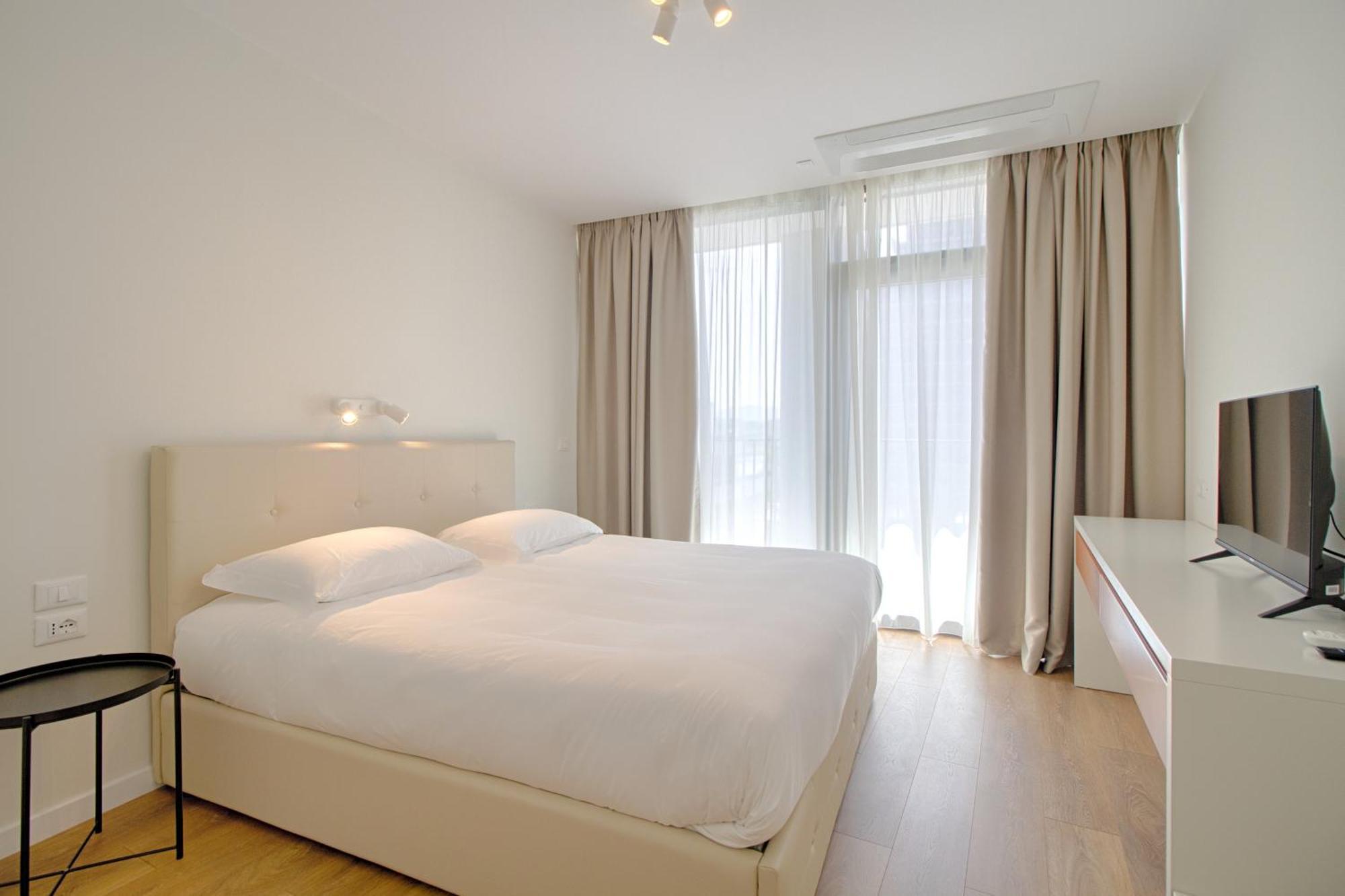 The Rooms Serviced Apartments 티라나 외부 사진
